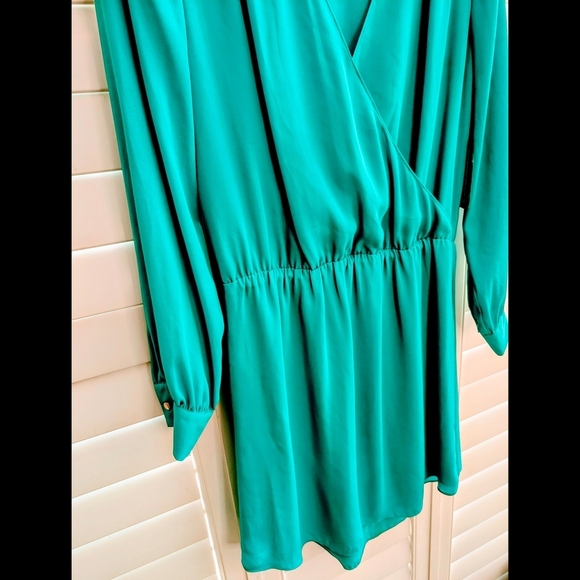 Vince Camuto Teal Faux Wrap Mini Dress NWT - Picture 5 of 10